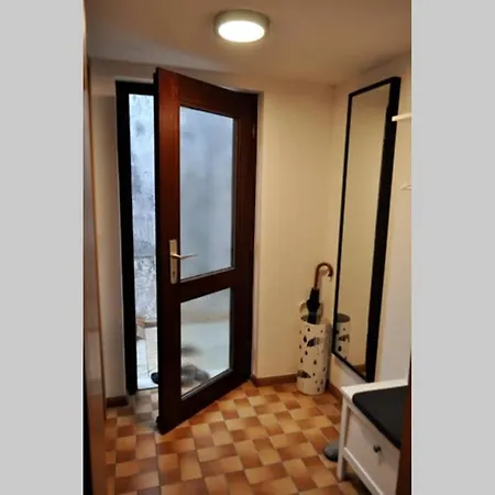 Easyflat Apartment, Netflix, Kaffee & Parkplatz Lejlighed *